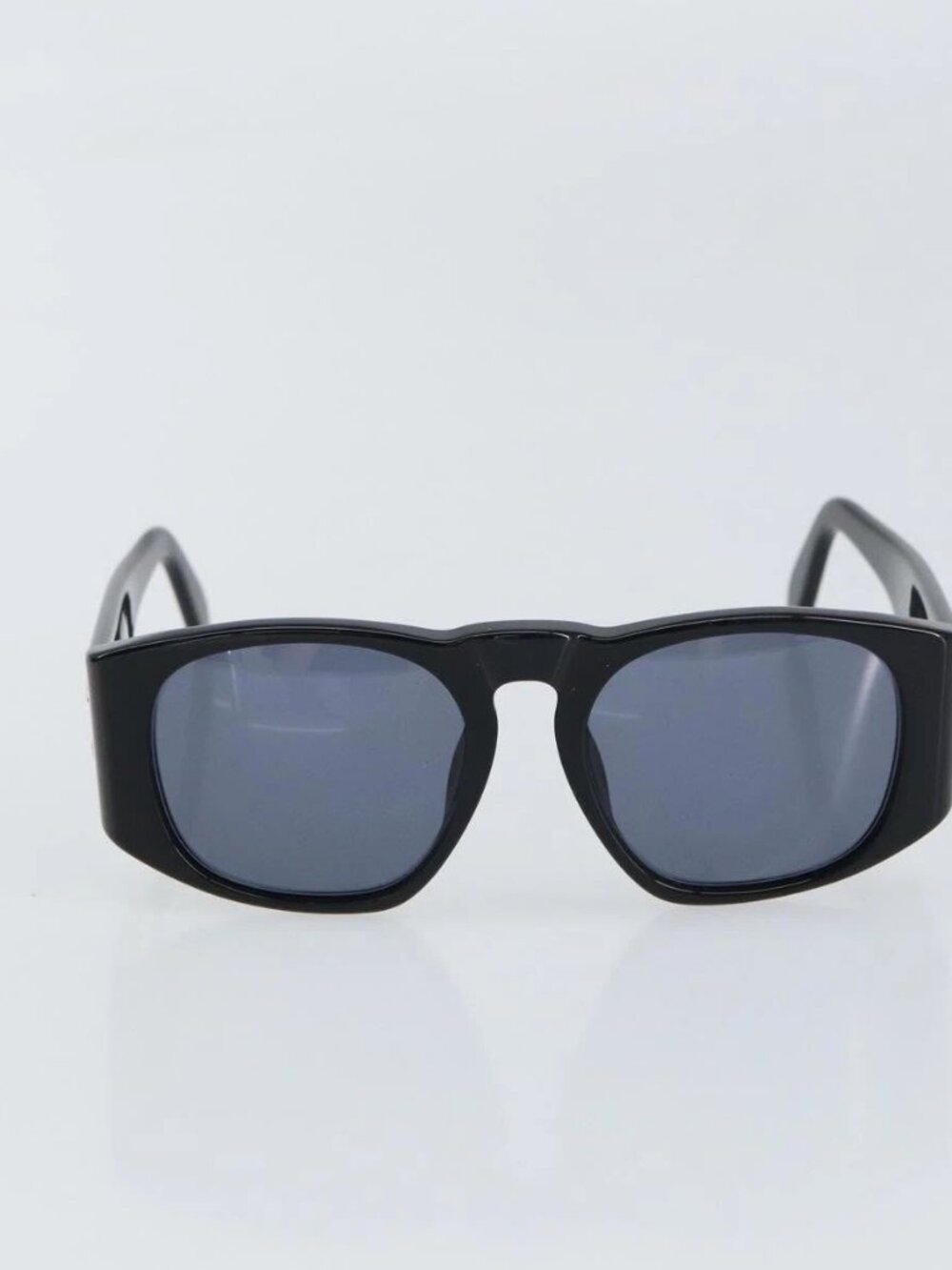 CHANEL Sunglasses plastic Black CC - Picture 2 of 11
